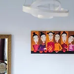 Center Deluxe Apartament *