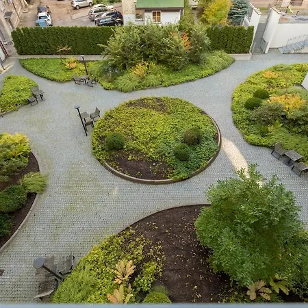 Center Deluxe アパート *