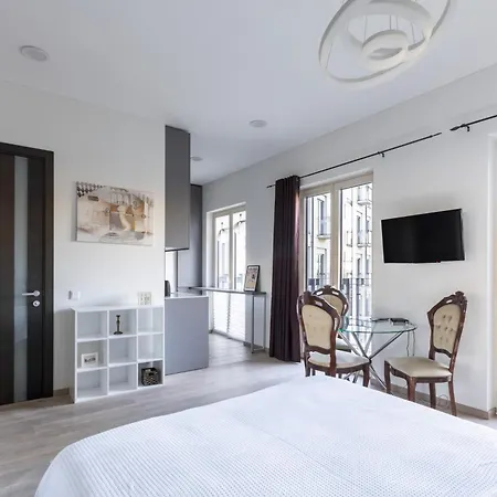 Center Deluxe * Vilnius